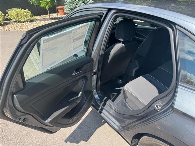 2025 Volkswagen Jetta Sport