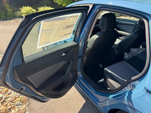 2025 Volkswagen Jetta SE
