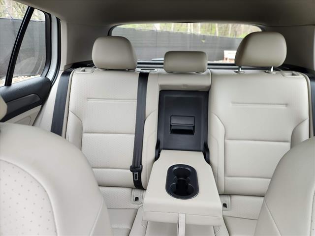 2018 Volkswagen Golf TSI SE