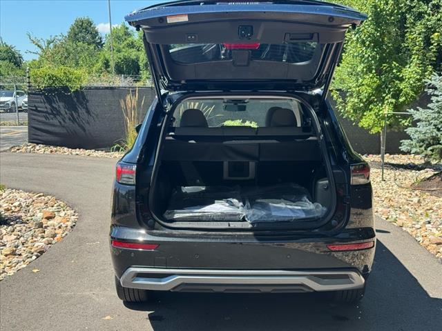 2025 Mitsubishi Outlander SEL Platinum Edition