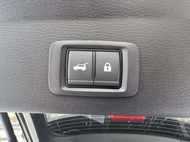 2025 Mitsubishi Outlander PHEV SE