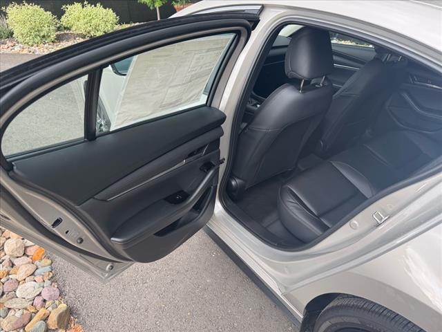 2025 Mazda Mazda3 Sedan 2.5 S Select Sport