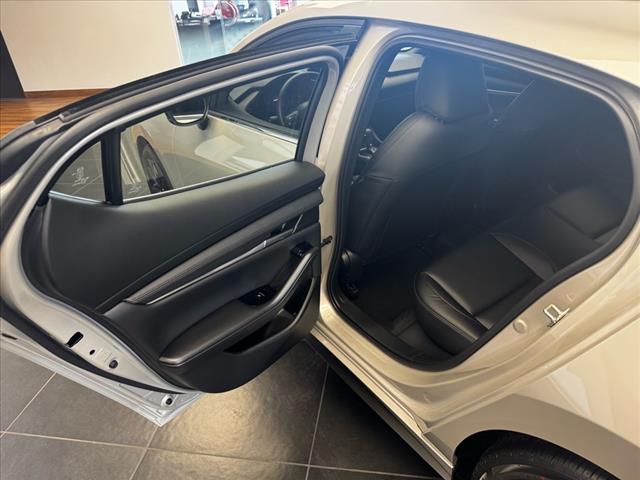 2025 Mazda Mazda3 Hatchback 2.5 S Select Sport