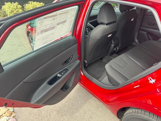 2025 Hyundai ELANTRA SEL Sport
