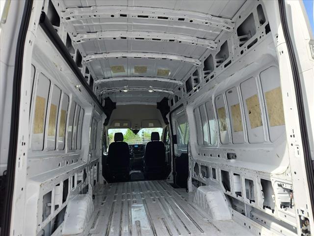 2023 Ford Transit 250