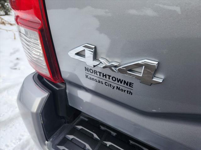 2021 Toyota Tacoma SR V6