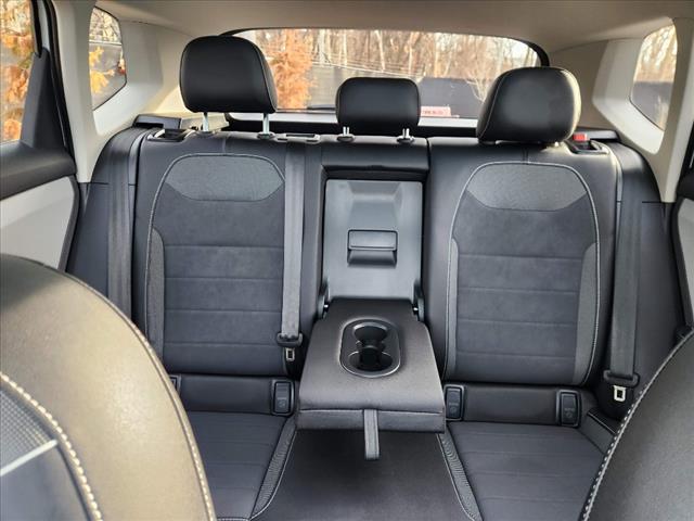 2024 Volkswagen Taos SE
