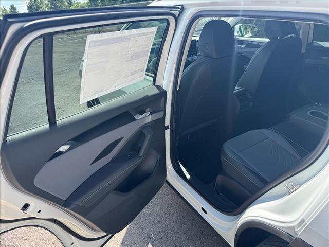2025 Volkswagen Tiguan SE
