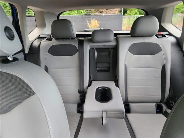 2022 Volkswagen Taos SE 4Motion