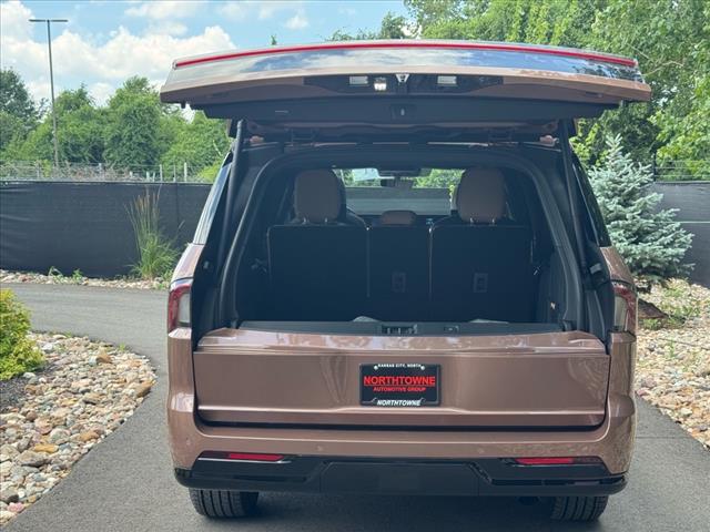 2025 Lincoln Navigator L Black Label