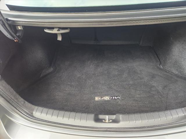 2017 Hyundai ELANTRA Value Edition