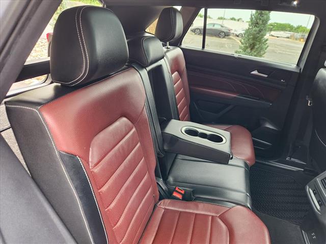 2022 Volkswagen Atlas Cross Sport V6 SEL Premium R-Line 4Motion
