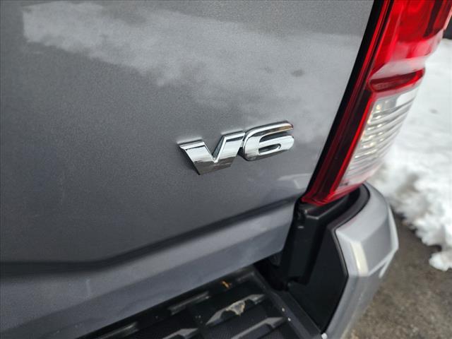 2021 Toyota Tacoma SR V6