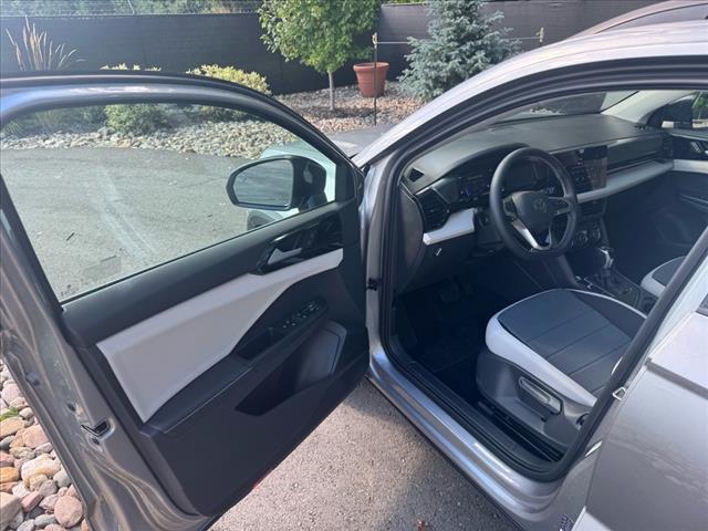 2025 Volkswagen Taos S