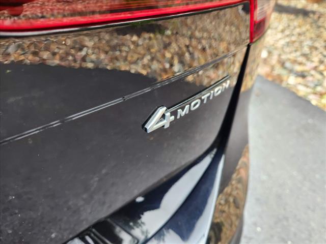 2023 Volkswagen Tiguan SE R-Line Black 4Motion