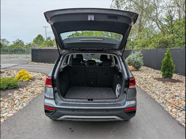 2024 Volkswagen Taos S 4Motion