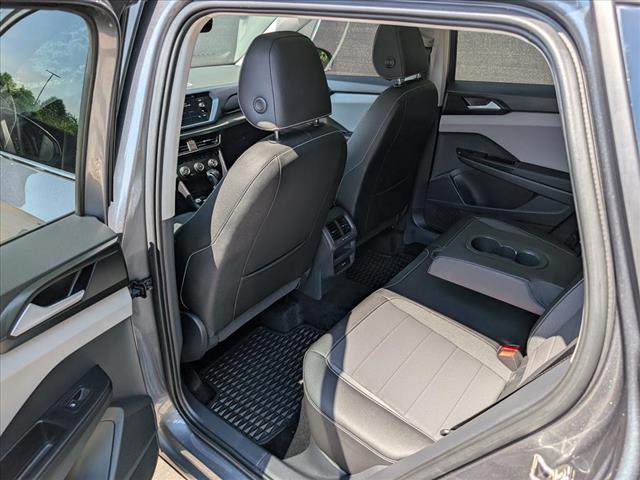 2023 Volkswagen Taos SE