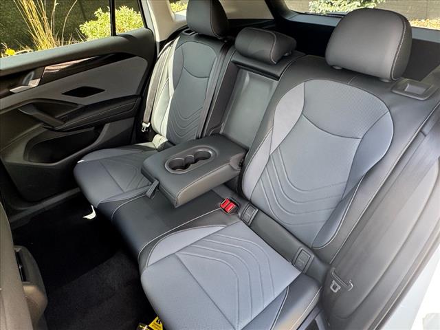 2025 Volkswagen Tiguan SE