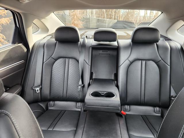2023 Hyundai SONATA Hybrid Limited