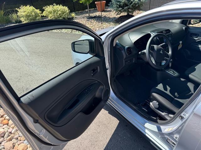 2024 Mitsubishi Mirage G4 LE