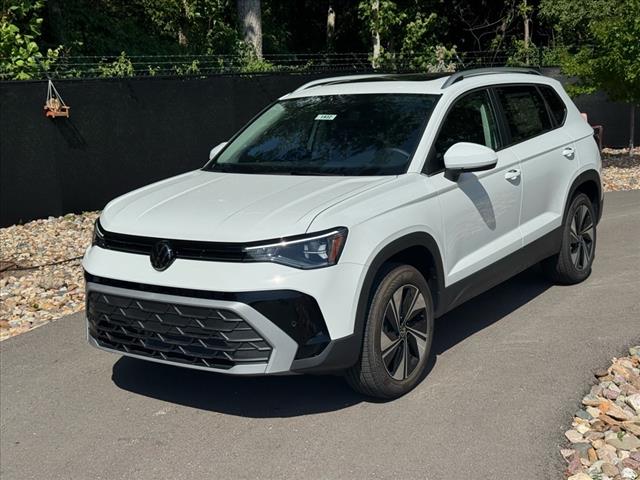 2025 Volkswagen Taos SE 4Motion