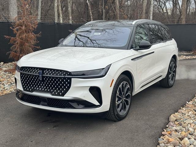 2025 Lincoln Nautilus Hybrid Reserve