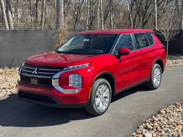 2025 Mitsubishi Outlander ES