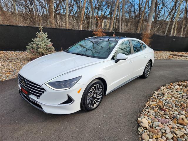 2023 Hyundai SONATA Hybrid Limited
