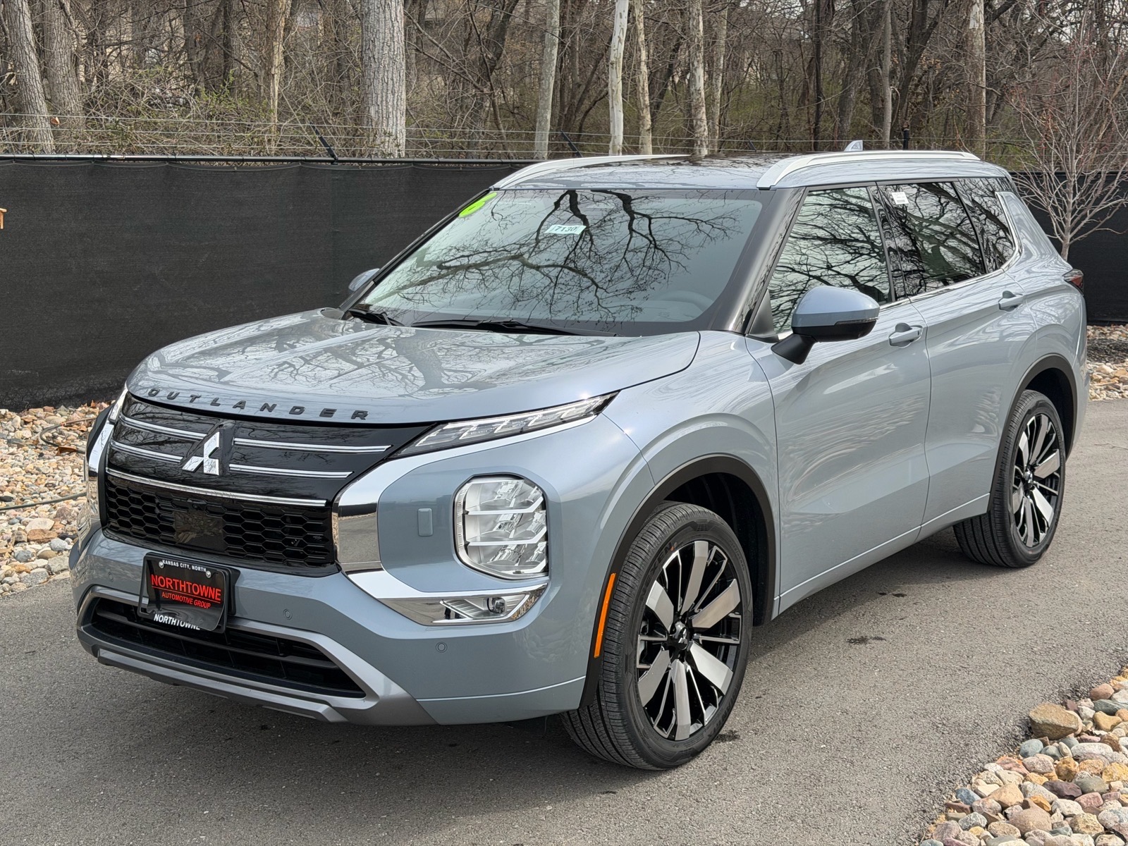 2026 Mitsubishi Outlander SEL