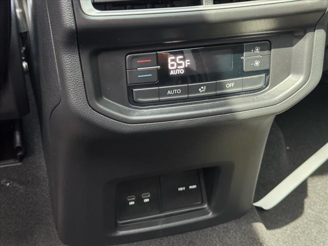 2025 Volkswagen Atlas Peak Edition 4Motion