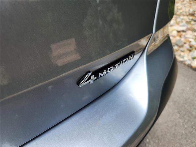 2022 Volkswagen Taos SEL 4Motion