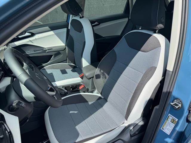 2025 Volkswagen Taos S 4Motion