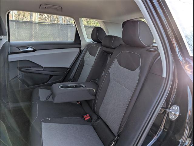 2023 Volkswagen Taos S 4Motion
