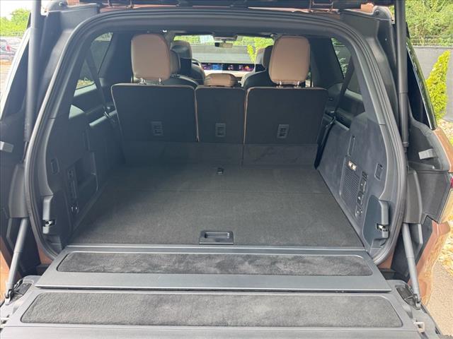 2025 Lincoln Navigator L Black Label