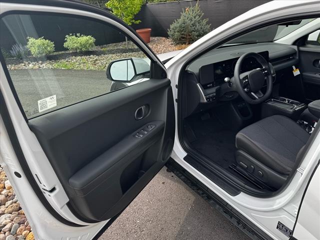 2025 Hyundai IONIQ 5 SE