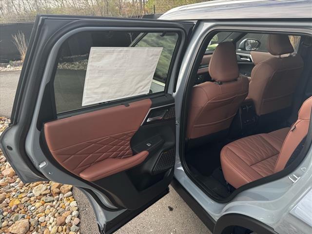 2025 Mitsubishi Outlander SEL