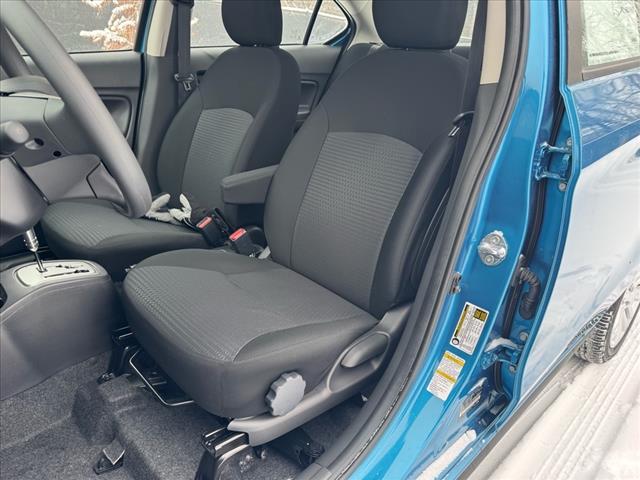 2024 Mitsubishi Mirage G4 LE