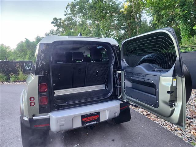 2021 Land Rover Defender 90 First Edition