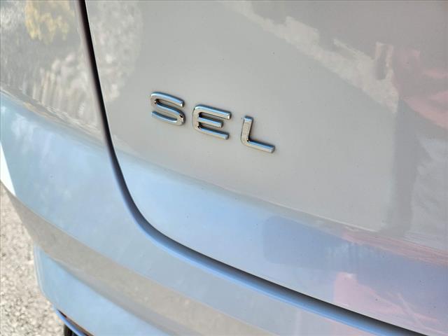 2024 Volkswagen Atlas Cross Sport SEL R-Line 4Motion