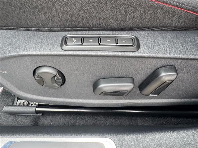 2025 Volkswagen Jetta GLI Autobahn