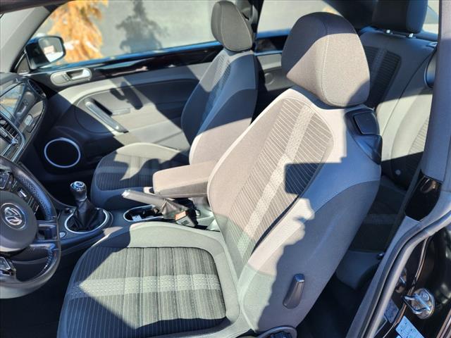 2013 Volkswagen Beetle 2.0T TURBO W/SUN/