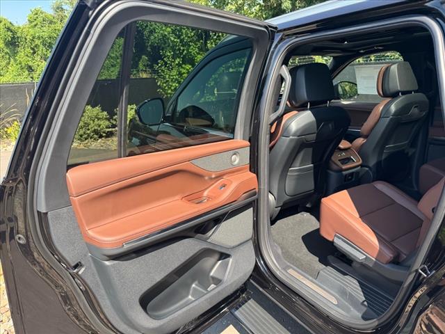 2025 Lincoln Navigator L Reserve