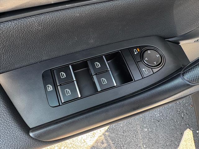 2025 Mazda CX-50 2.5 S Select