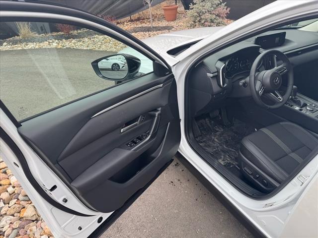 2025 Mazda CX-50 2.5 S Premium
