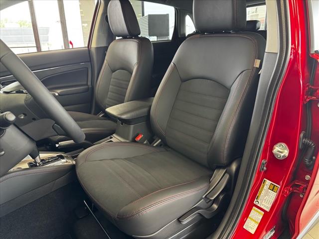 2025 Mitsubishi Outlander Sport SE