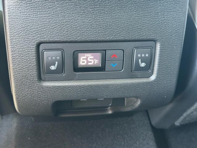 2025 Mitsubishi Outlander SEL Platinum Edition