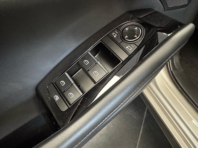 2025 Mazda Mazda3 Hatchback 2.5 S Select Sport