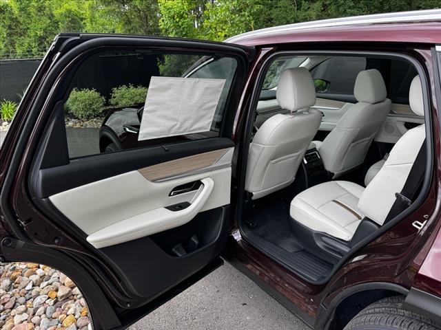 2025 Mazda CX-90 Plug-in Hybrid Premium Plus