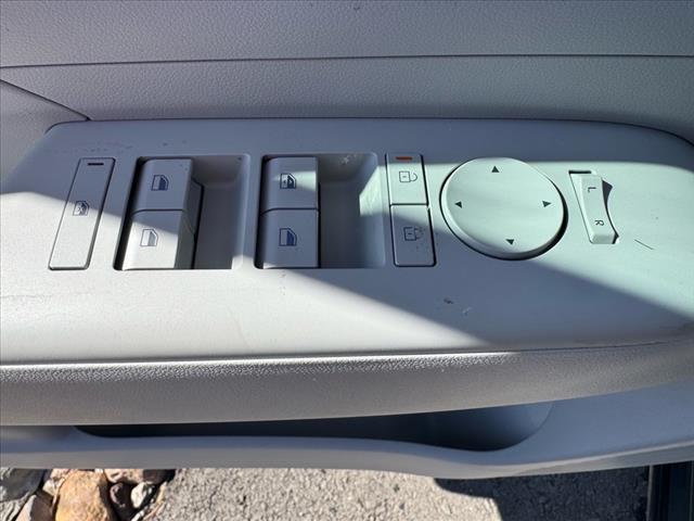 2025 Hyundai KONA Electric SEL