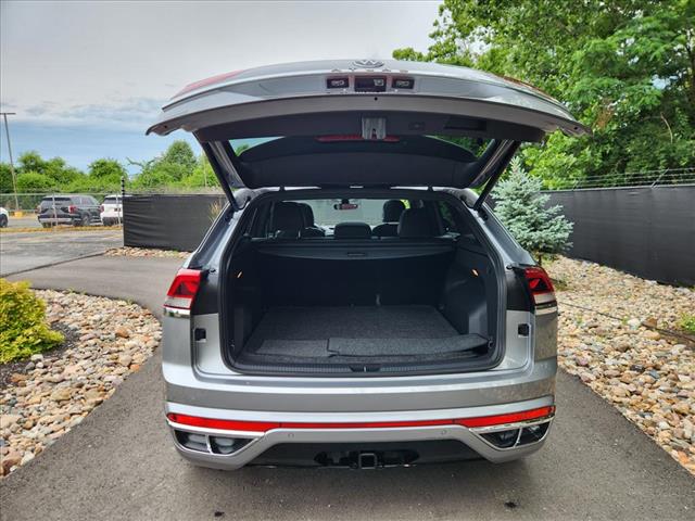 2022 Volkswagen Atlas Cross Sport V6 SEL Premium R-Line 4Motion